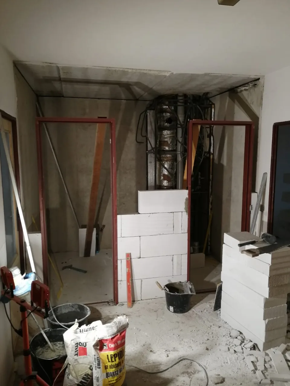 Celková rekonstrukce bytu — fotografie 12